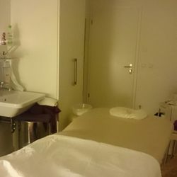 Awina Massage & Beauty