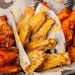 Wingit210 - 20pc Traditional Wings