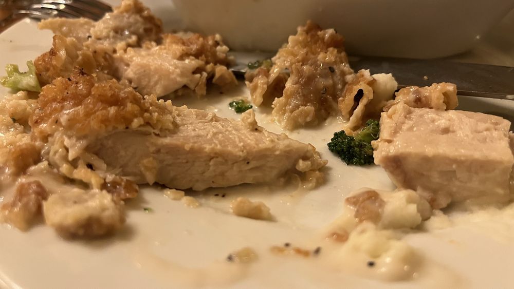 The Skycrest Restaurant, Paris Roadtrippers