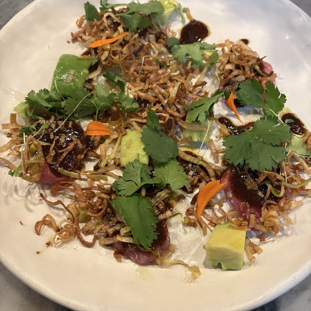 Este - Seafood Near Me - Austin, Texas