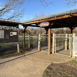 Lake Creek park - Large dog park