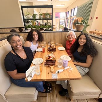The Breeze Cafe - French Toast breakfast board, The Breeze breakfast board w/Kids & Gma. - Breakfast & Brunch Near Me - Newark, California The Breeze Cafe - French Toast breakfast board, The Breeze breakfast board w/Kids & Gma. - Breakfast & Brunch Near Me - Newark, California