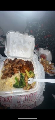 Mr Wok Chinese Express by null