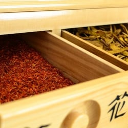 Saigon Acupuncture Center - High quality raw herbs