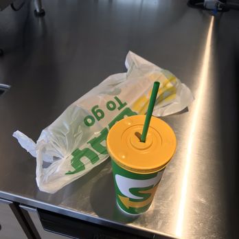 Subway - They have very good and convenient Service - Sandwiches Near Me - Winslow, Maine
