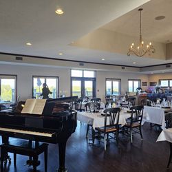 Chateau Chantal - Dining area