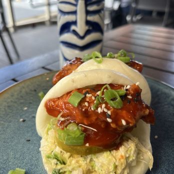 Sparrow Bar & Restaurant - KFC bao bun - Bars Near Me - New Milford, Connecticut