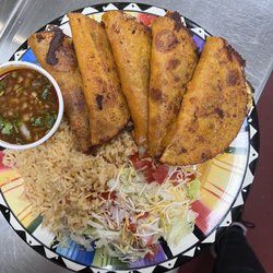 Teres Cocina - Quesobirria Tacos
