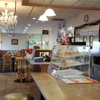 Breakfast Hut - Nice place. Nice people. - Breakfast & Brunch Near Me - Reading, Pennsylvania