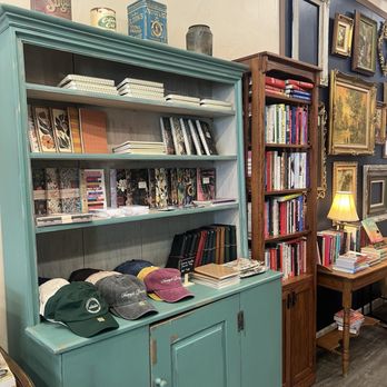 Sunny’s Bookshop - Bookstores Near Me - Los Angeles, California