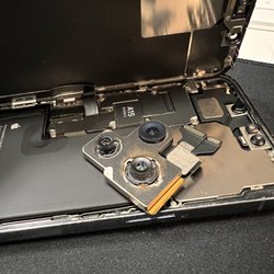 EVO Wireless - IPhone 13 Pro camera Replacement