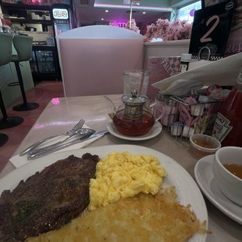 Stussy’s Diner - Diners Near Me - Chicago, Illinois Stussy’s Diner - Diners Near Me - Chicago, Illinois