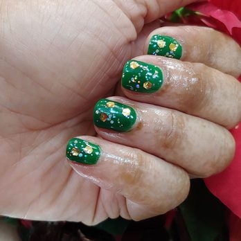 Grace Nail & Skin - The details! Perfect holiday party manicure! - Nail Salons Near Me - Los Angeles, California Grace Nail & Skin - The details! Perfect holiday party manicure! - Nail Salons Near Me - Los Angeles, California