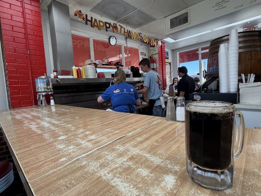 Carl’s Drive-In by null