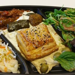 Café Eskeles - Orientalischer Mix Teller (Take Away)