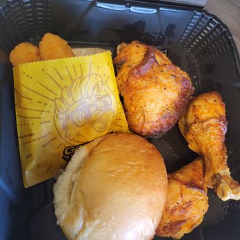 Golden Chick - Roasted chicken. Roll and corn nuggets - Fast Food Near Me - Shreveport, Louisiana