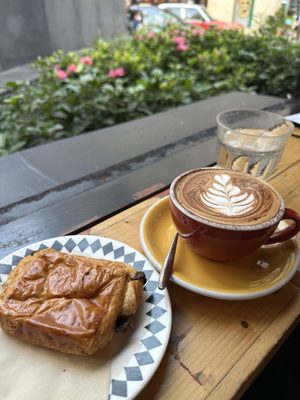 Winstons Coffee (Sai Ying Pun) by null