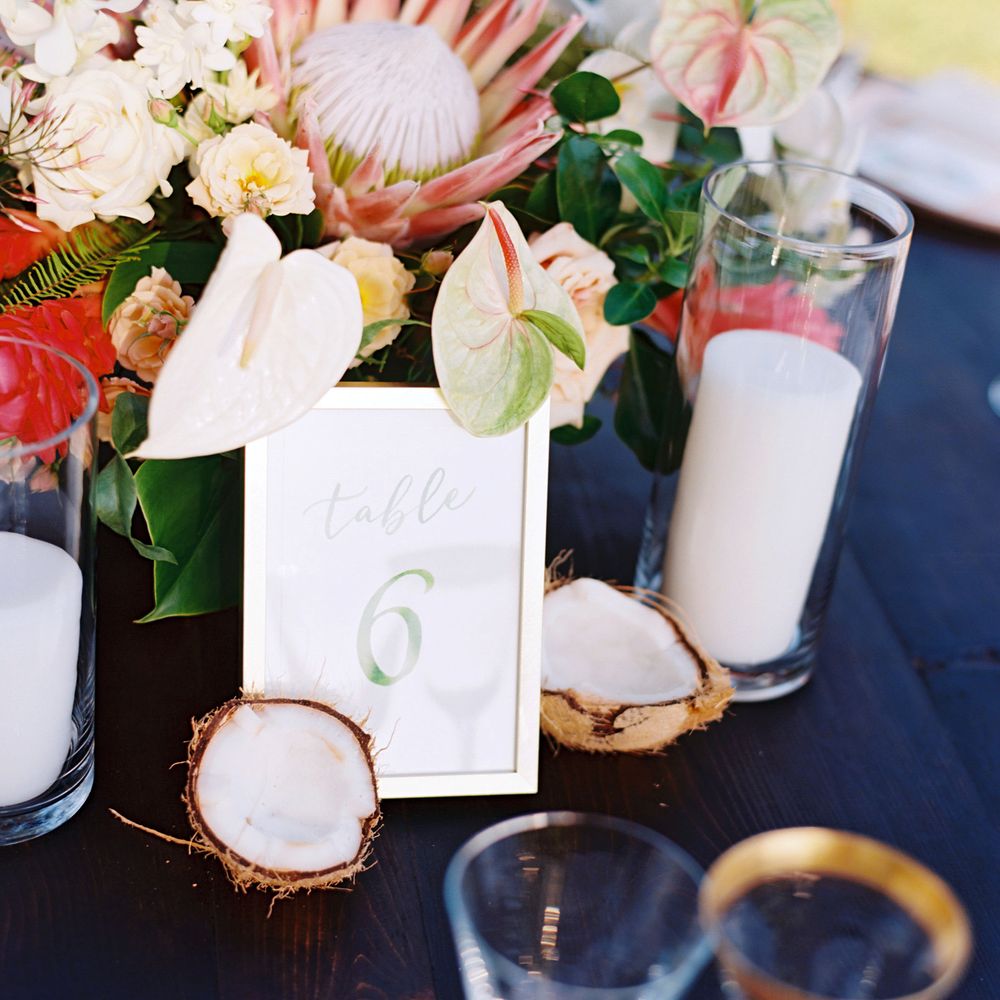 Opihi Love - Table Seting - Wedding Planning Near Me Opihi Love - Table Seting - Wedding Planning Near Me
