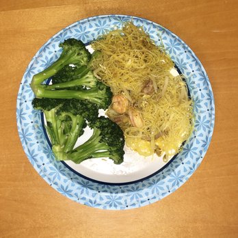 Asian Mix - Singapore noodles and garlic broccoli - Fast Food Near Me - Honolulu, Hawaii Asian Mix - Singapore noodles and garlic broccoli - Fast Food Near Me - Honolulu, Hawaii