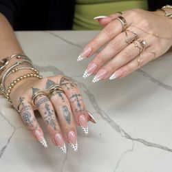 V360 Nail Lounge - Gel X design by Elisa