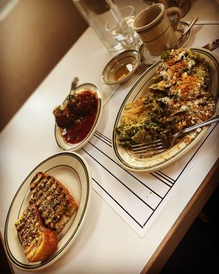 Jon & Vinny's Slauson by null Jon & Vinny's Slauson by null