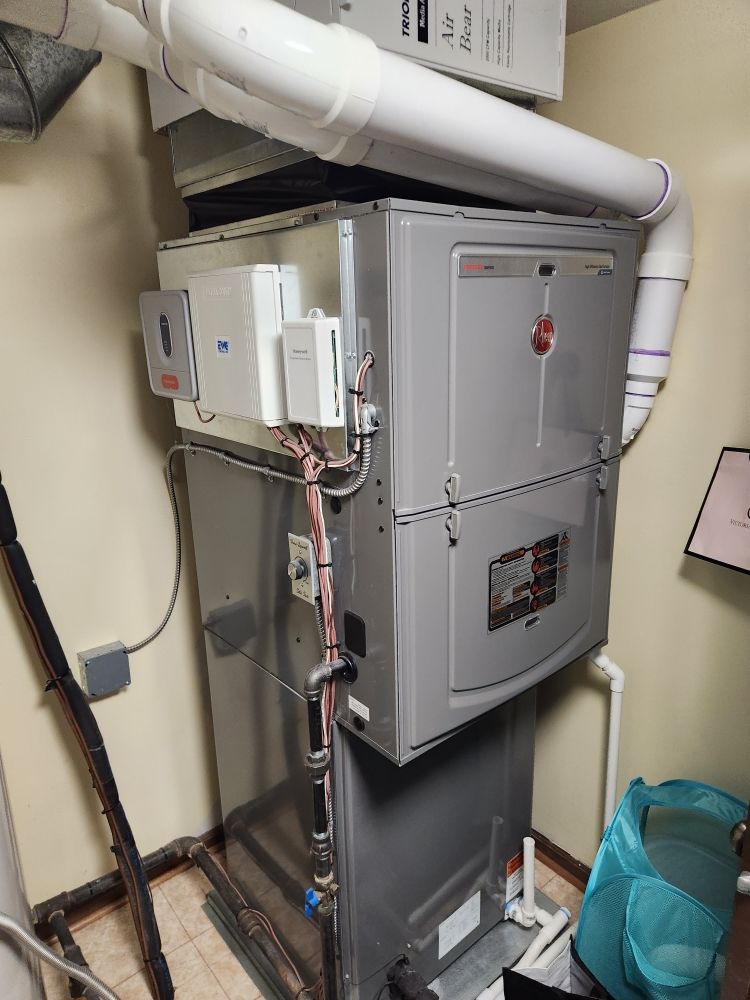 Slide of Leone's Home Repairs