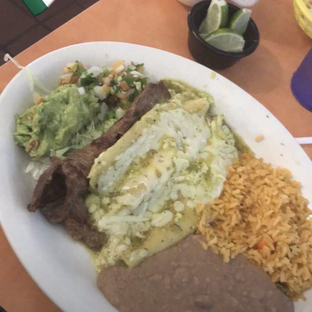 a plate of mexican food a plate of mexican food
