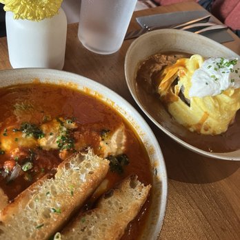 Between Us - Shakshuka, Curry Hambrug - Breakfast & Brunch Near Me - San Diego, California Between Us - Shakshuka, Curry Hambrug - Breakfast & Brunch Near Me - San Diego, California