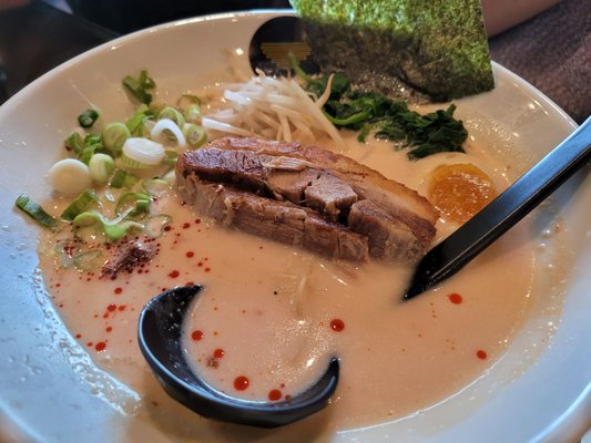 Silverlake Ramen by null