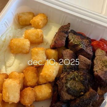 Take Ur Seat Lite - This was today 12/10/25 with egg whites and well done steak, supposed to be medium well and the sauce was already on the burnt steak. - Food Court Near Me - Redlands, California Take Ur Seat Lite - This was today 12/10/25 with egg whites and well done steak, supposed to be medium well and the sauce was already on the burnt steak. - Food Court Near Me - Redlands, California