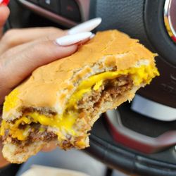 Freddy's Frozen Custard & Steakburgers - I got the Freddy's Original no onions no pickles
