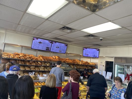 Bea's Bakery by null
