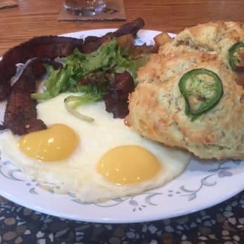 Whiskey Cake - Wow!!! Perfect bacon loves those biscuits! - New American Near Me - Plano, Texas Whiskey Cake - Wow!!! Perfect bacon loves those biscuits! - New American Near Me - Plano, Texas