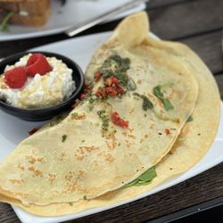 Crepe with cottage cheese