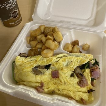 Methodist Hospital Cafeteria - Omelette with spinach mushrooms and ham - Cafeteria Near Me - Arcadia, California