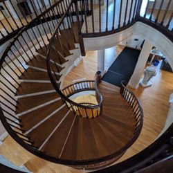 Old Capitol Museum - Spiral staircase