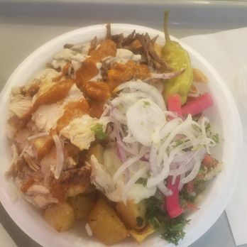 Farrouj Express - Mixed platter, perfect! - Mediterranean Near Me - Montreal, Quebec