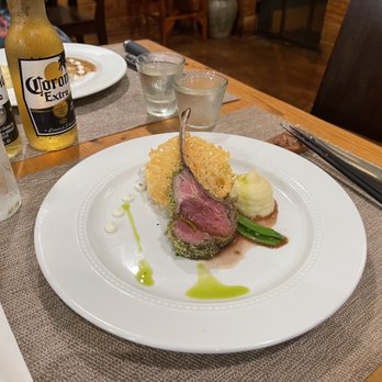 Miyo's Restaurant - Izakaya Near Me - Hilo, Hawaii