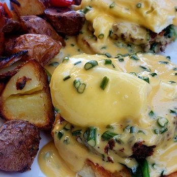 Sbicca Del Mar - Wine Bars Near Me - Del Mar, California