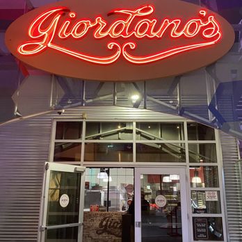 GIORDANO’S - Updated March 2025 - 3201 Photos & 2466 Reviews - 3619 ...