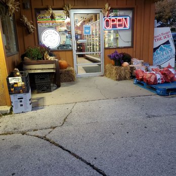 Layton Fruit Market - Fruits & Veggies Near Me - Saint Francis, Wisconsin Layton Fruit Market - Fruits & Veggies Near Me - Saint Francis, Wisconsin