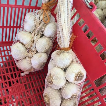 Garlic World - Braided Garlic - Specialty Food Near Me - Gilroy, California