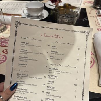 Alouette Bistro - French Near Me - Vancouver, British Columbia