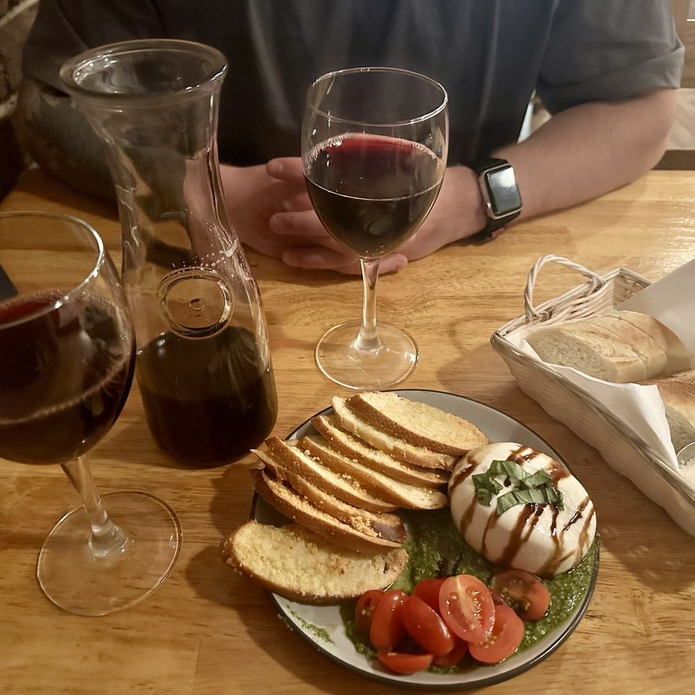 Nonna's - Italian Burrata and Bread Basket - Italian Near Me - Springfield, Missouri