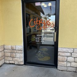 Citrus Cafe - Front entry