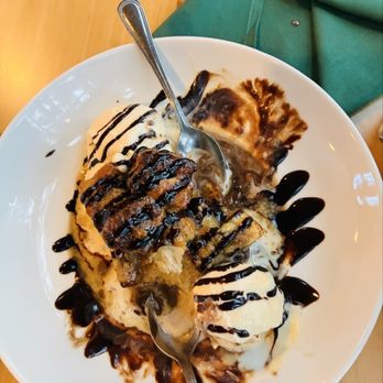 Aberdeen Restaurant & Bar - Warm bread pudding ala mode for 2 - American Near Me - Manitowish Waters, Wisconsin Aberdeen Restaurant & Bar - Warm bread pudding ala mode for 2 - American Near Me - Manitowish Waters, Wisconsin