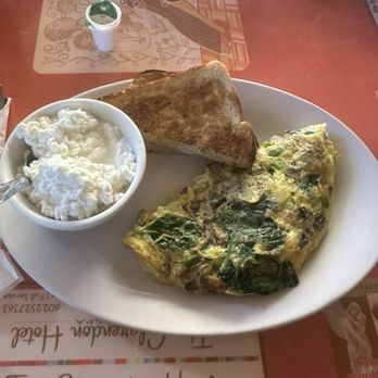 5th Avenue Cafe - Vegetable Omelette - Breakfast & Brunch Near Me - Phoenix, Arizona 5th Avenue Cafe - Vegetable Omelette - Breakfast & Brunch Near Me - Phoenix, Arizona