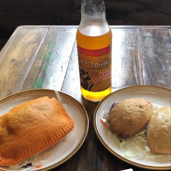 Caribbean Haven - Vegetarian patty and beef empanadas - Caribbean Near Me - Ventura, California Caribbean Haven - Vegetarian patty and beef empanadas - Caribbean Near Me - Ventura, California