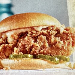 Shark’s Seafood and More - Crispy chicken sandwich