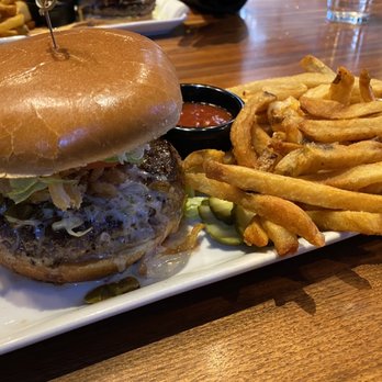 BRU Burger Bar - New American Near Me - Evansville, Indiana